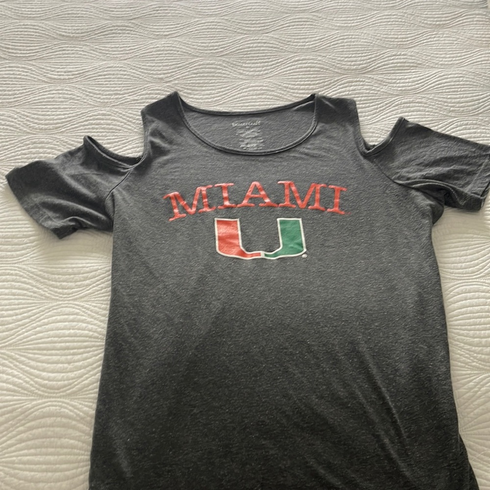 University of Miami cold shoulder t-shirt. Grey. Size L (runs smaller like a M)